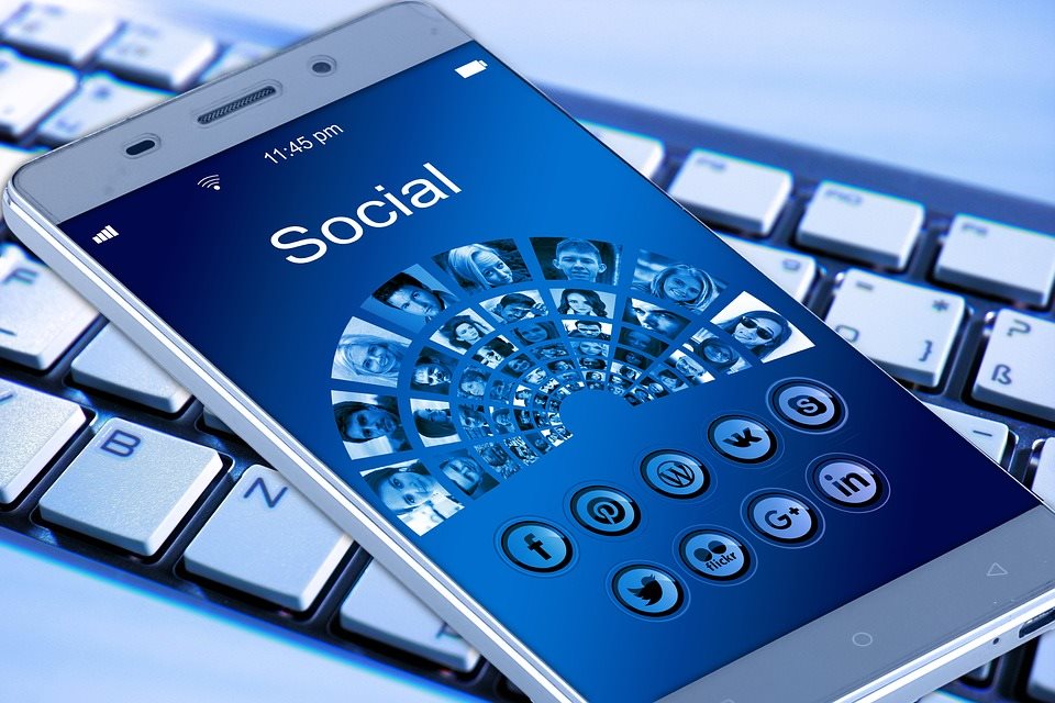 10 Essential B2B Social Media Tools for Efficient Marketing